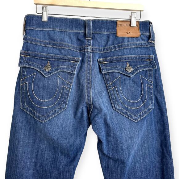 True Religion Geno Relaxed Slim Medium Wash Flap Pocket Jeans Men's Size 30x35 - Picture 7 of 12